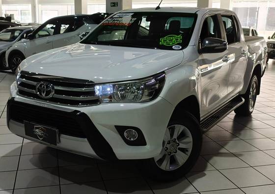 TOYOTA HILUX 2.7 SRV 4X2 CD 16V FLEX 4P AUTOMÁTICO